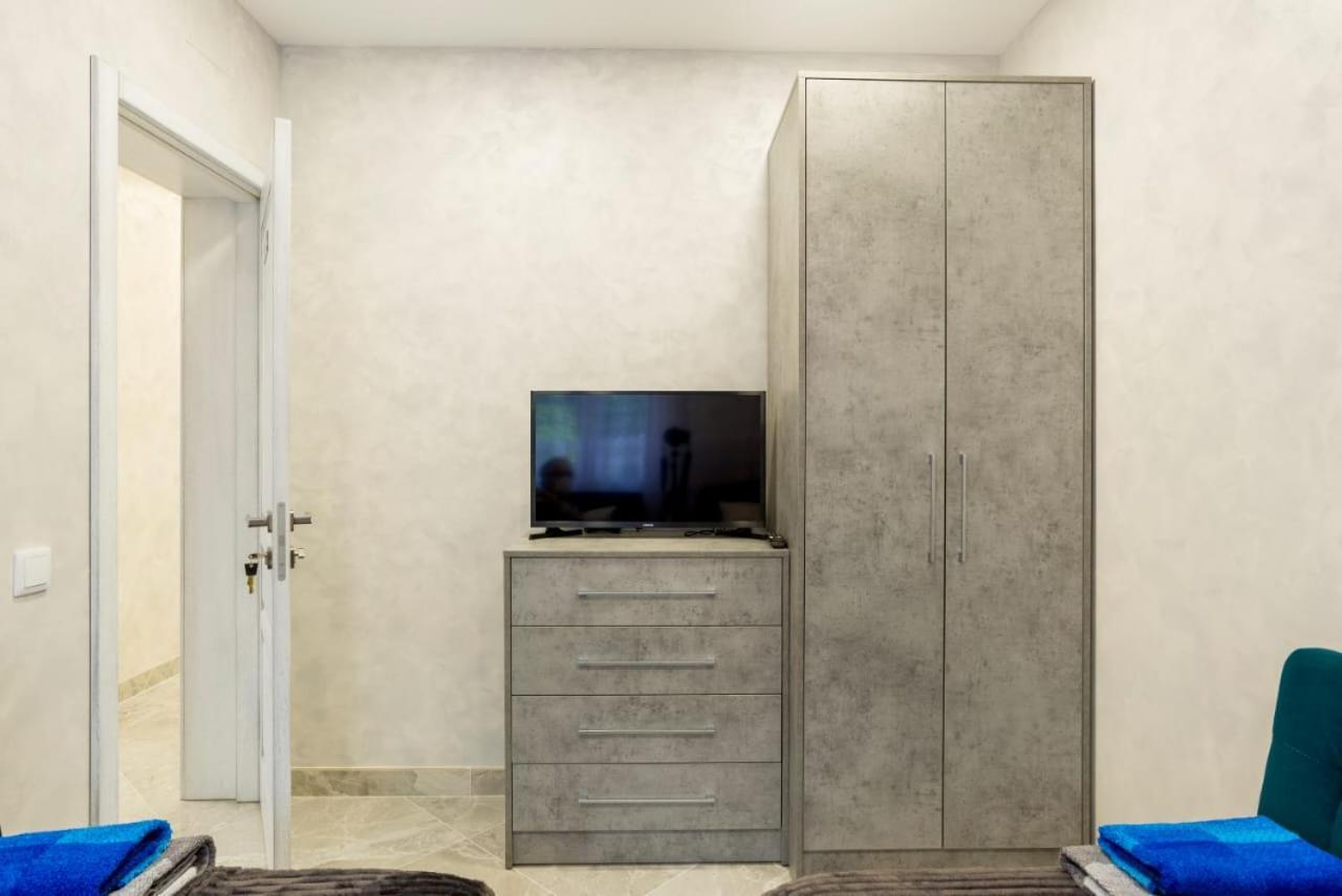Dream House Rooms Malaga - Habitacion En El Apartemento Экстерьер фото
